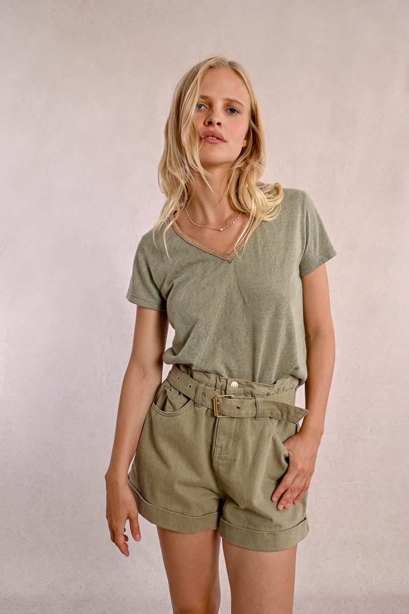 MOLLY BRACKEN Flowy V-neck T-shirt